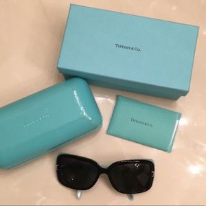 💯 Tiffany & Co Sunglasses 🕶 Full Set #TF 4025-B